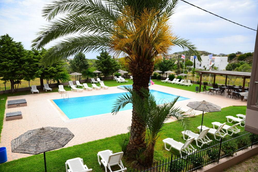Rose Hotel فاليراكي المظهر الخارجي الصورة