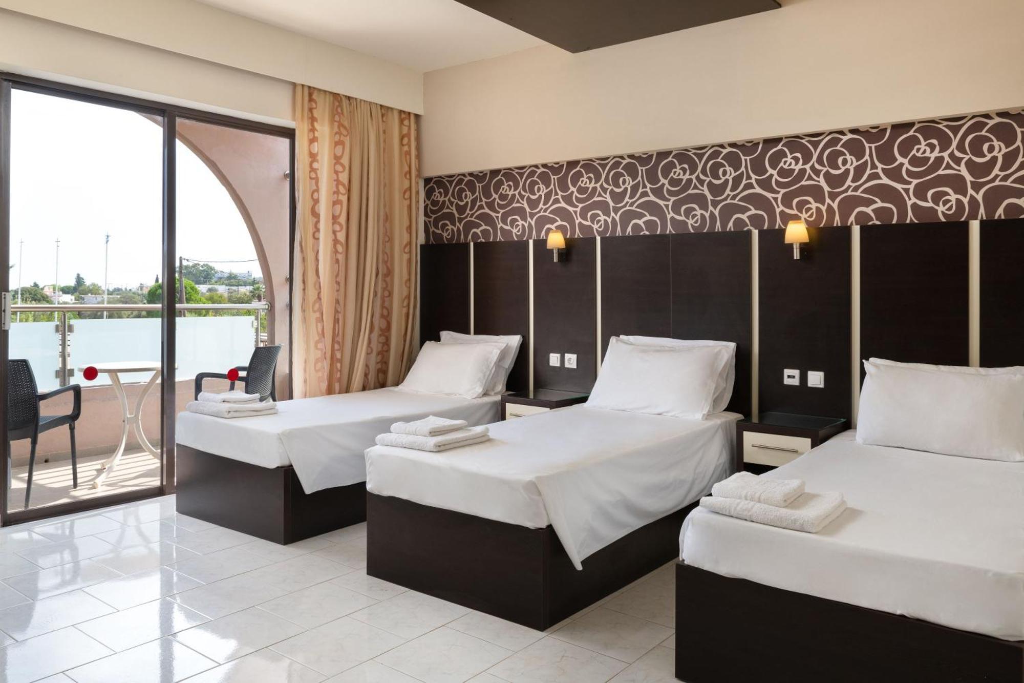 Rose Hotel فاليراكي المظهر الخارجي الصورة