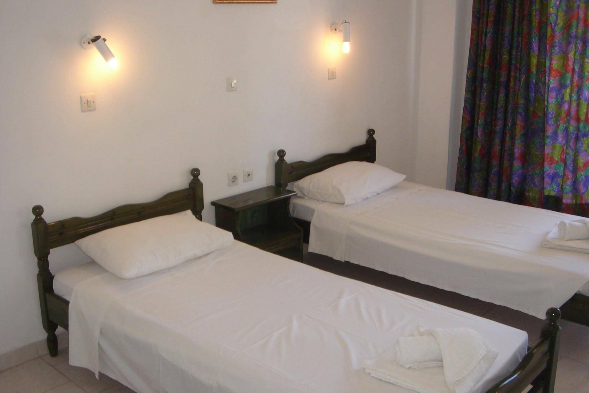 Rose Hotel فاليراكي المظهر الخارجي الصورة